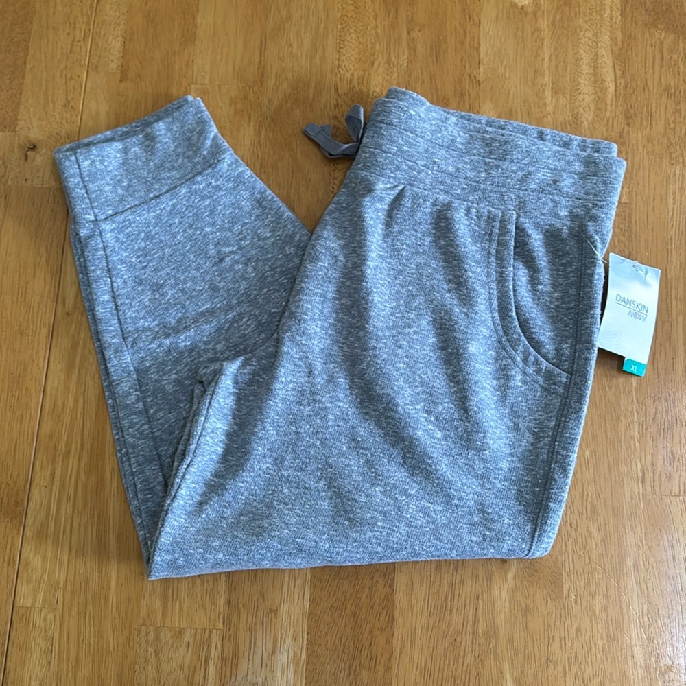 ✋NWT SOFT Danskin Now Jogger Pants Girls XL